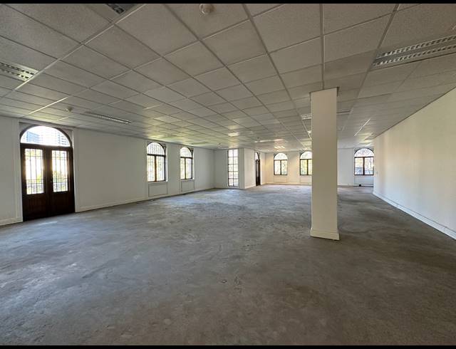 3,731M² OFFICE TO LET IN SANDTON CENTRAL